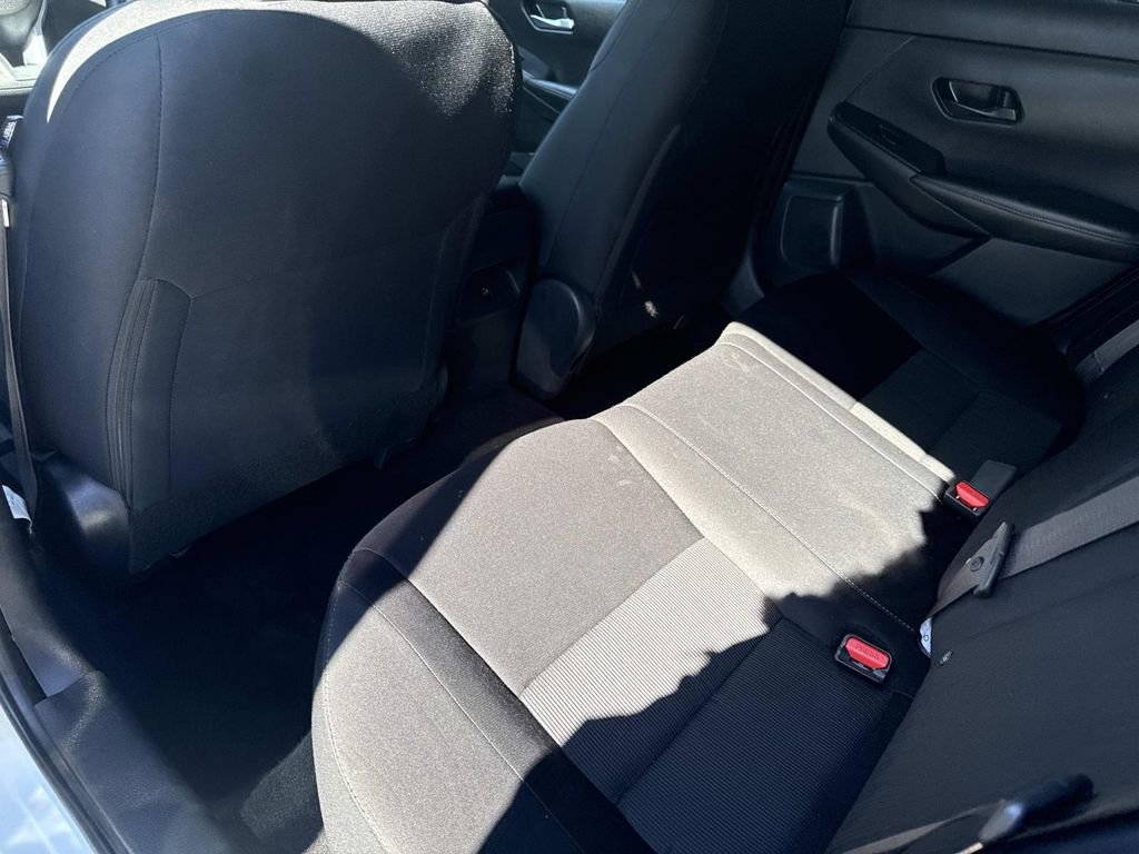 Used 2024 Nissan Sentra SV image 17