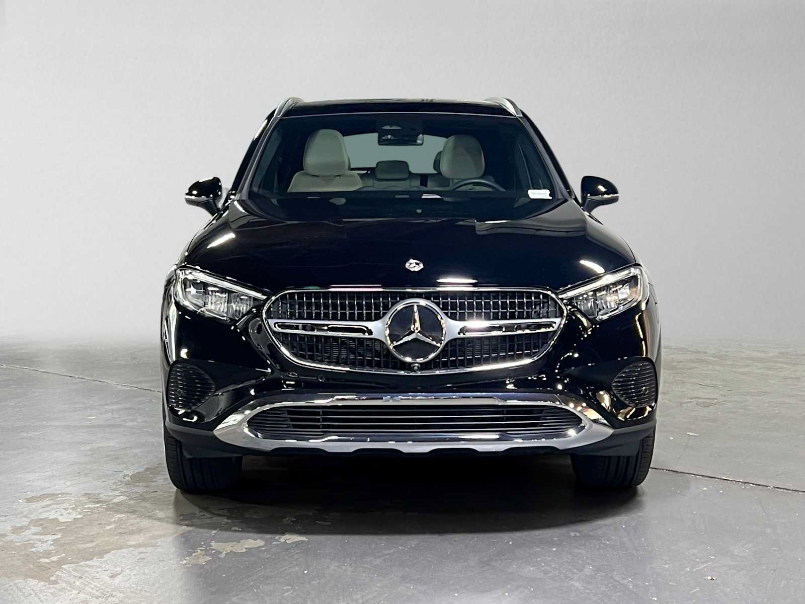 Used 2026 Mercedes-Benz GLC 300 4MATIC image 8