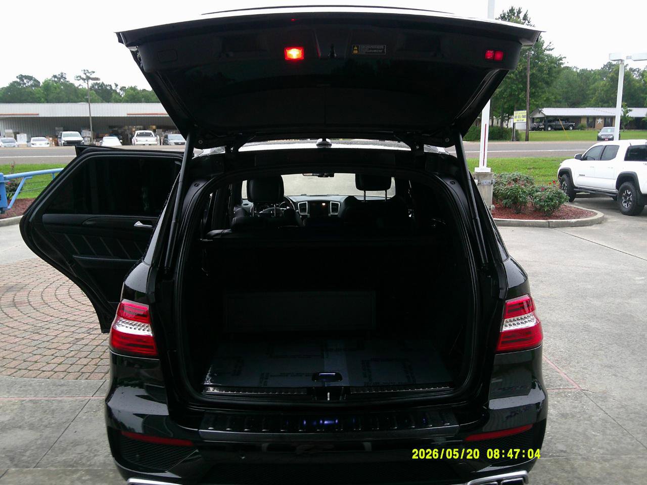 Used 2013 Mercedes-Benz ML 63 AMG 4MATIC image 13