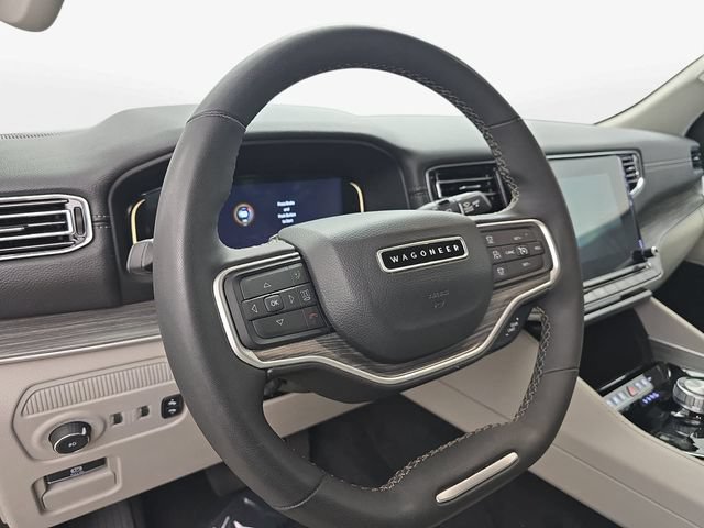 Used 2024 Jeep Wagoneer Series II w/ Flexible Seating Group RWD image 16