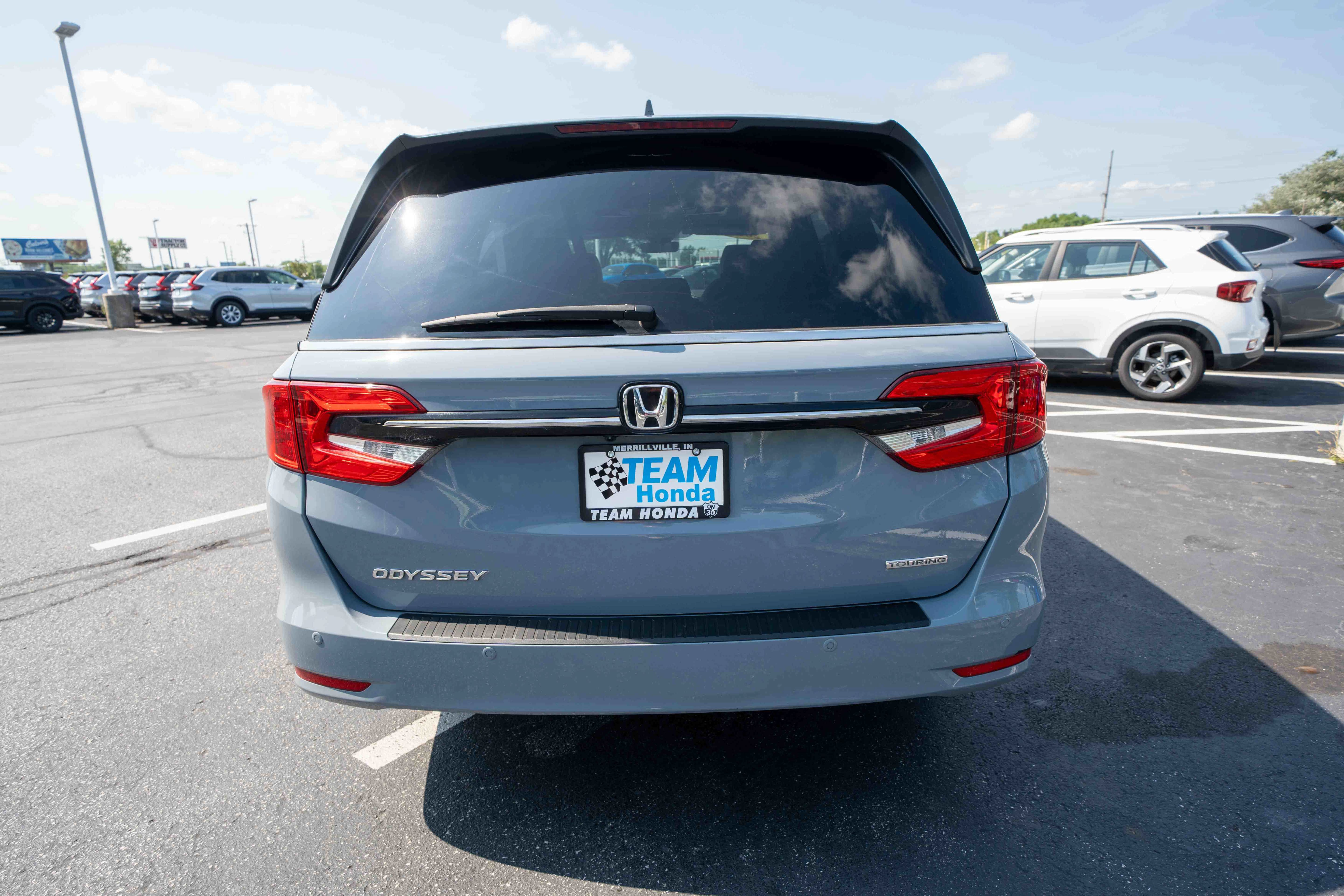 Used 2023 Honda Odyssey Touring image 5