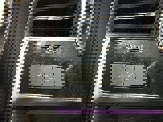 Used 2024 Audi Q7 3.0T Premium Plus image 19