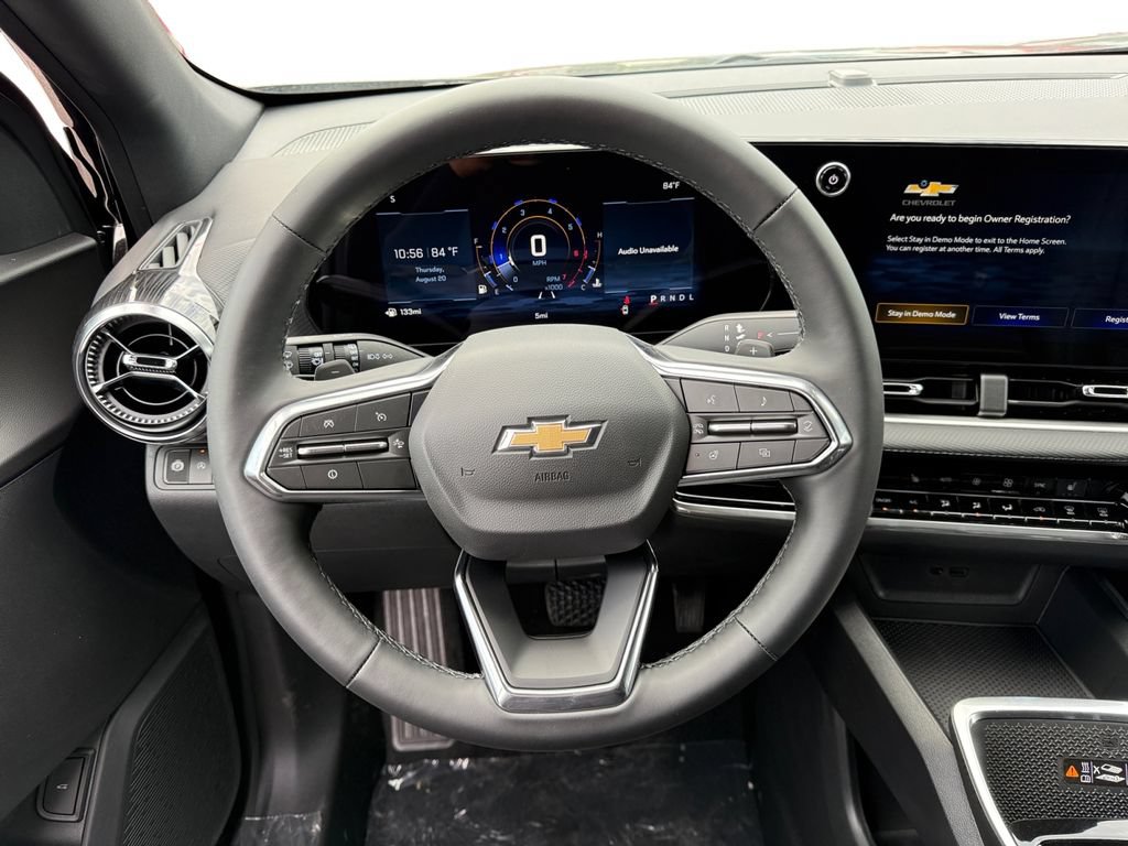 New 2027 Chevrolet Equinox LT w/ Convenience Package II FWD image 12