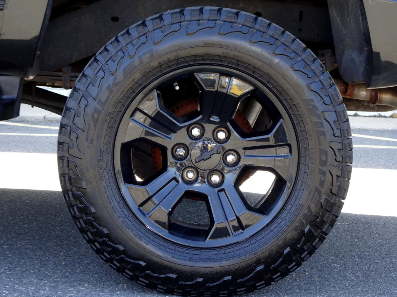 Used 1999 Chevrolet Tahoe 4WD 2-Door w/ Preferred Equipment Group image 10