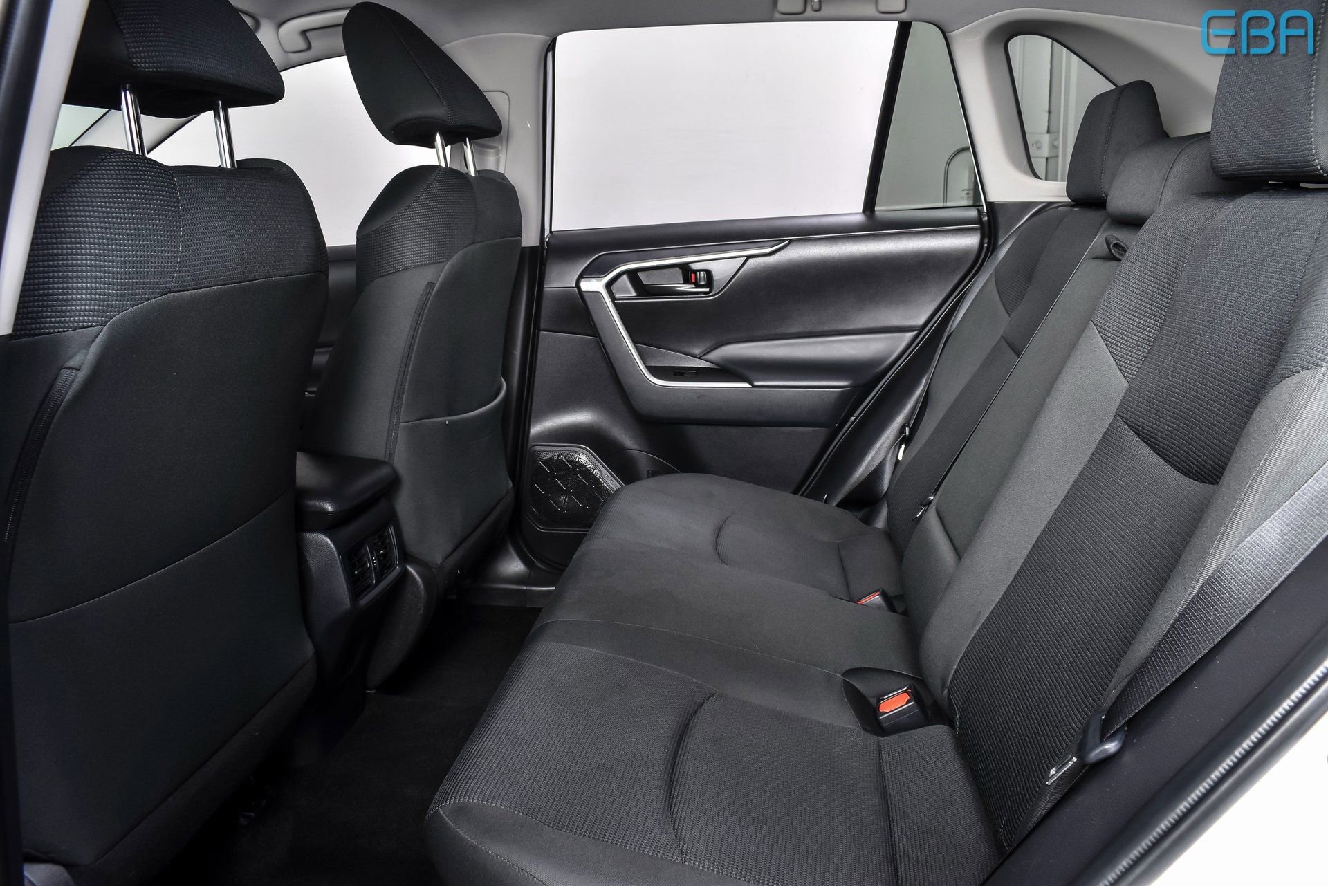 Used 2025 Toyota RAV4 LE AWD/4WD image 22