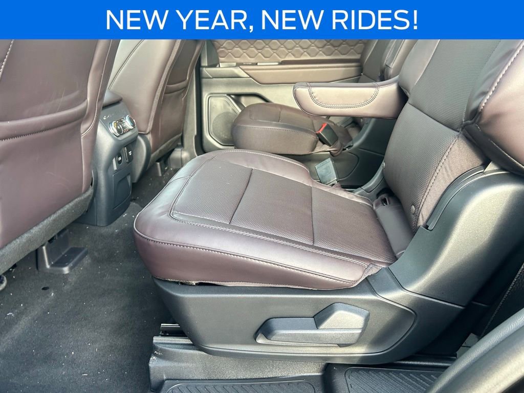 New 2026 Ford Explorer Platinum w/ LUX Leather Package image 21