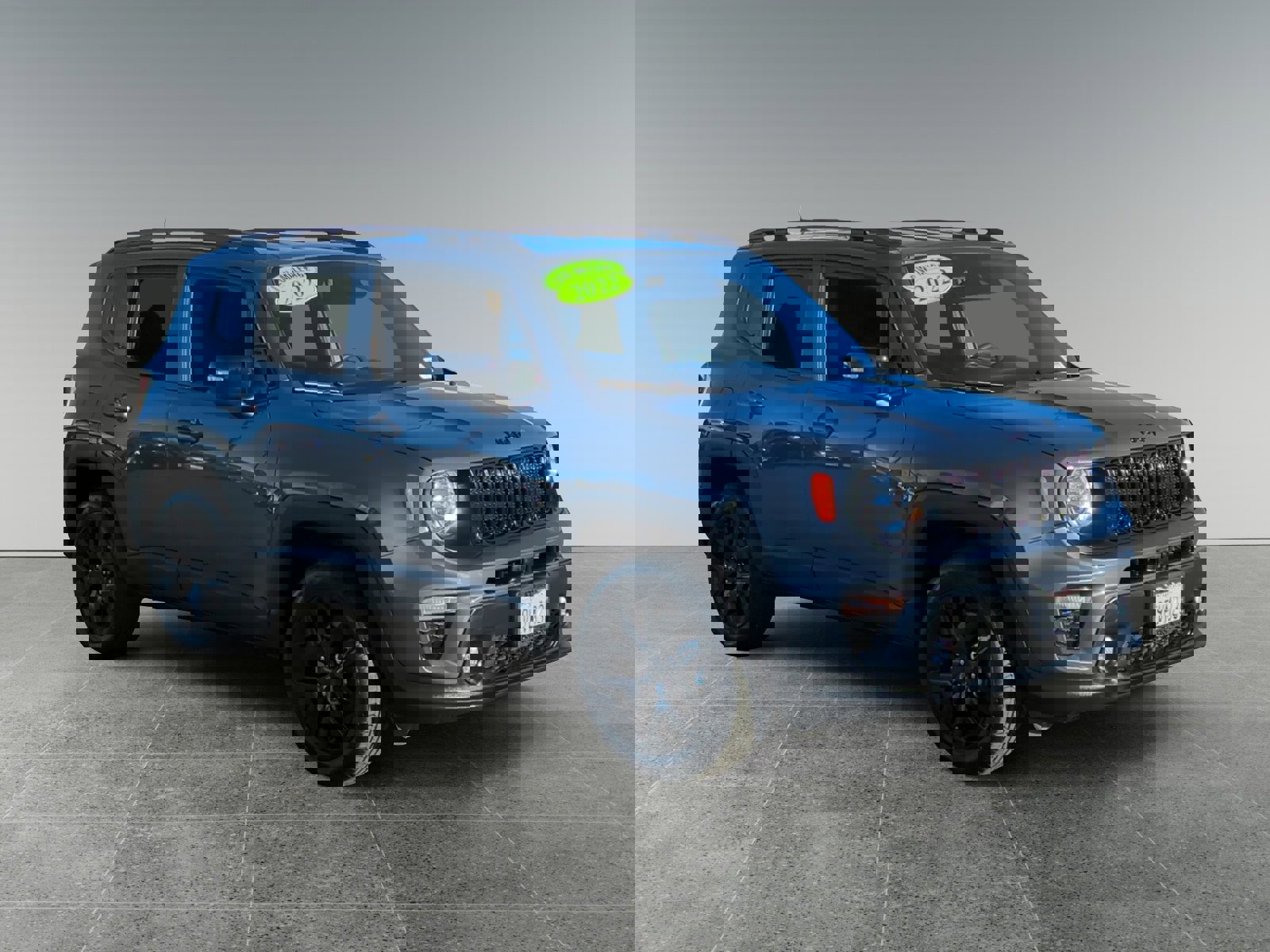 Used 2022 Jeep Renegade Altitude image 7