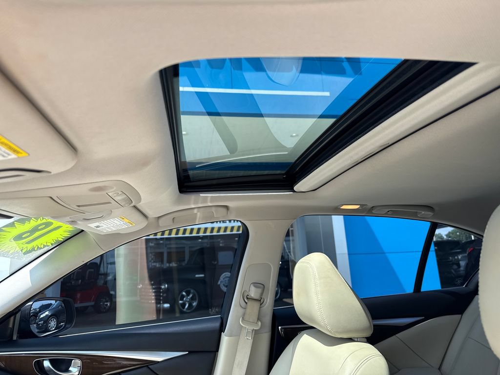 Used 2018 INFINITI Q50 Luxe RWD image 32