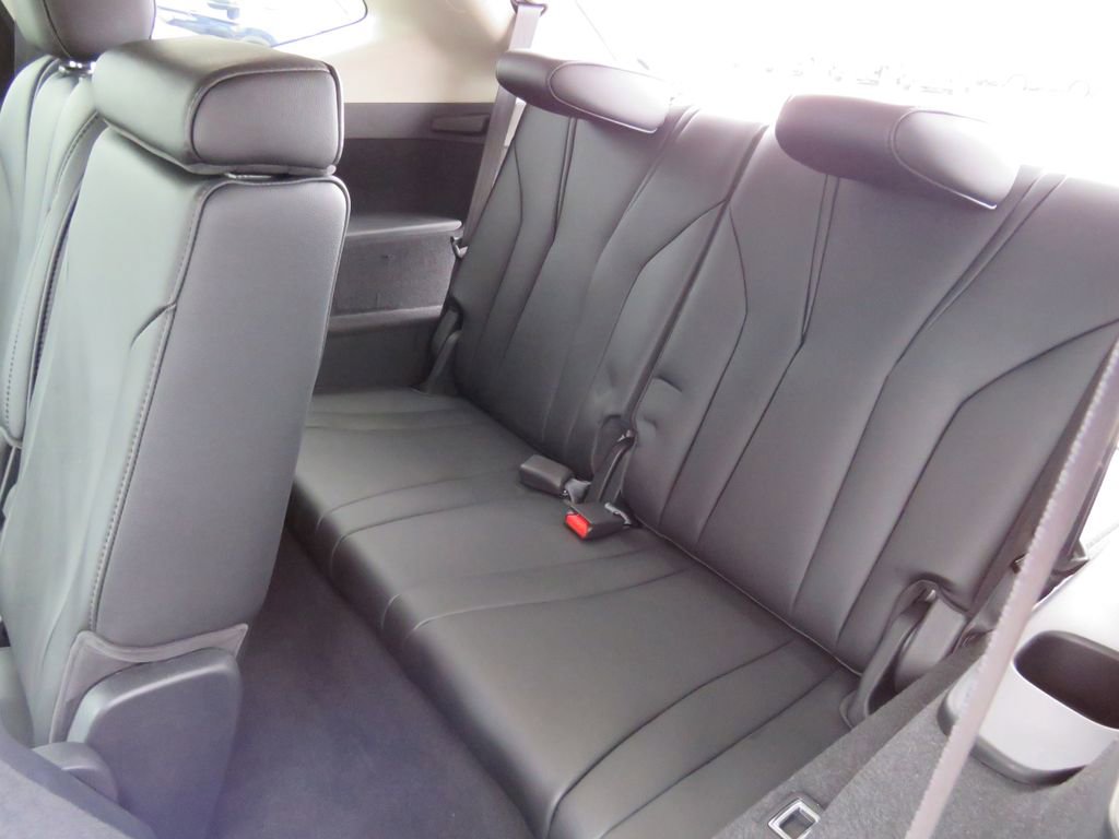 Used 2023 Acura MDX SH-AWD image 26