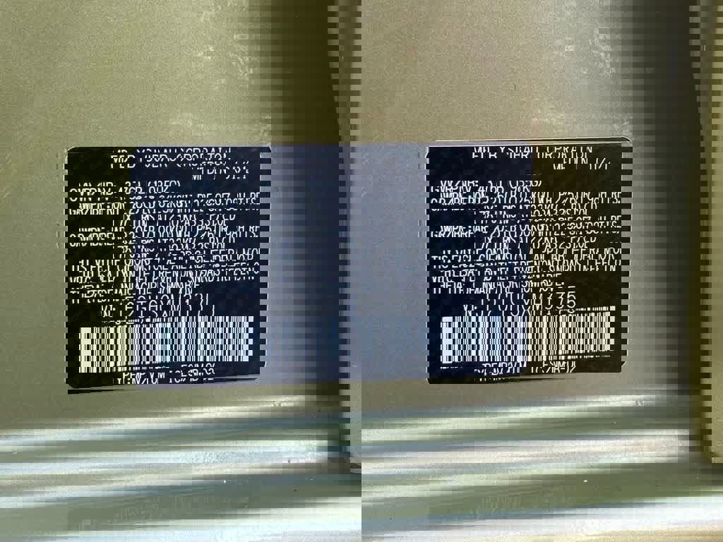 Used 2021 Subaru Crosstrek 2.5i Sport w/ Moonroof Package image 21