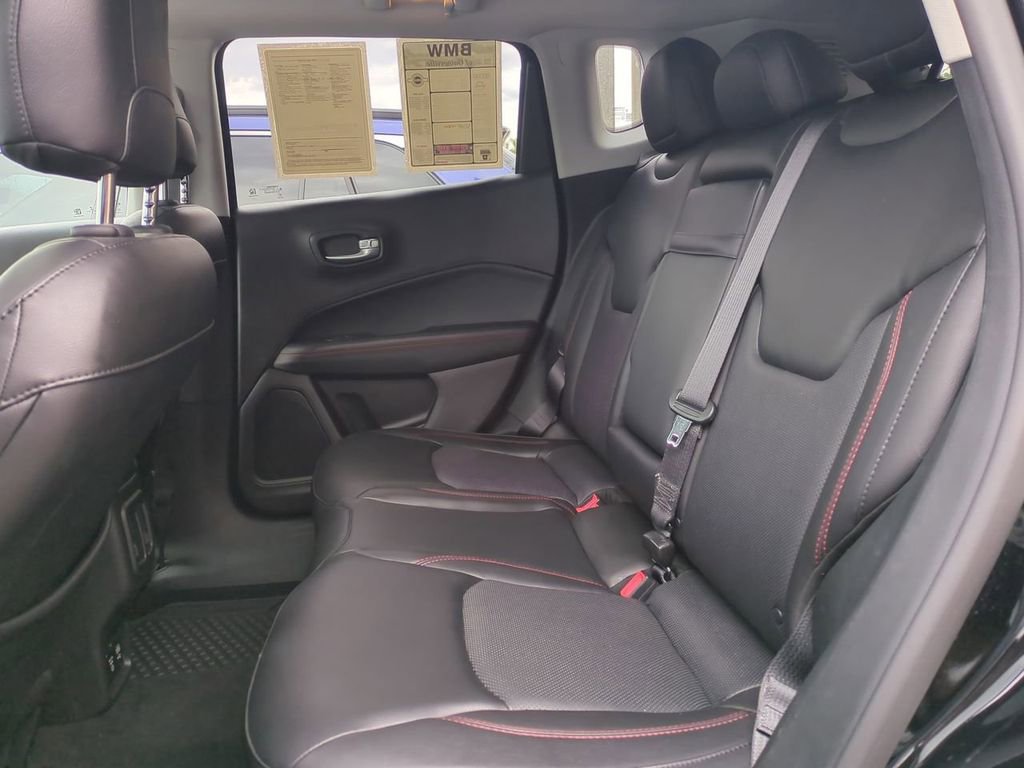 Used 2018 Jeep Compass Trailhawk w/ Leather Interior Group image 13