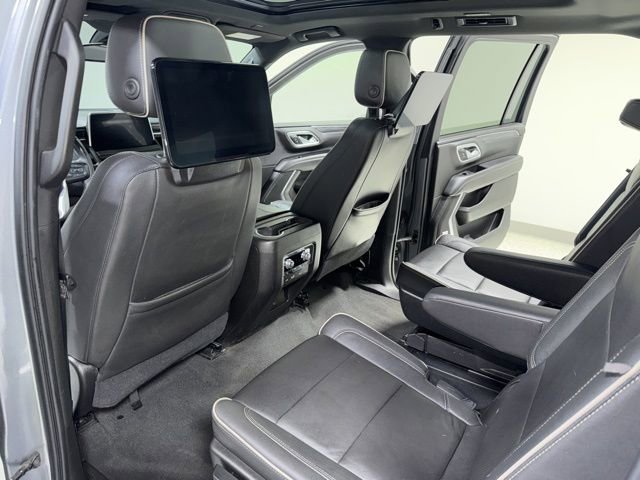 Used 2021 GMC Yukon XL SLT w/ SLT Luxury Plus Package image 30