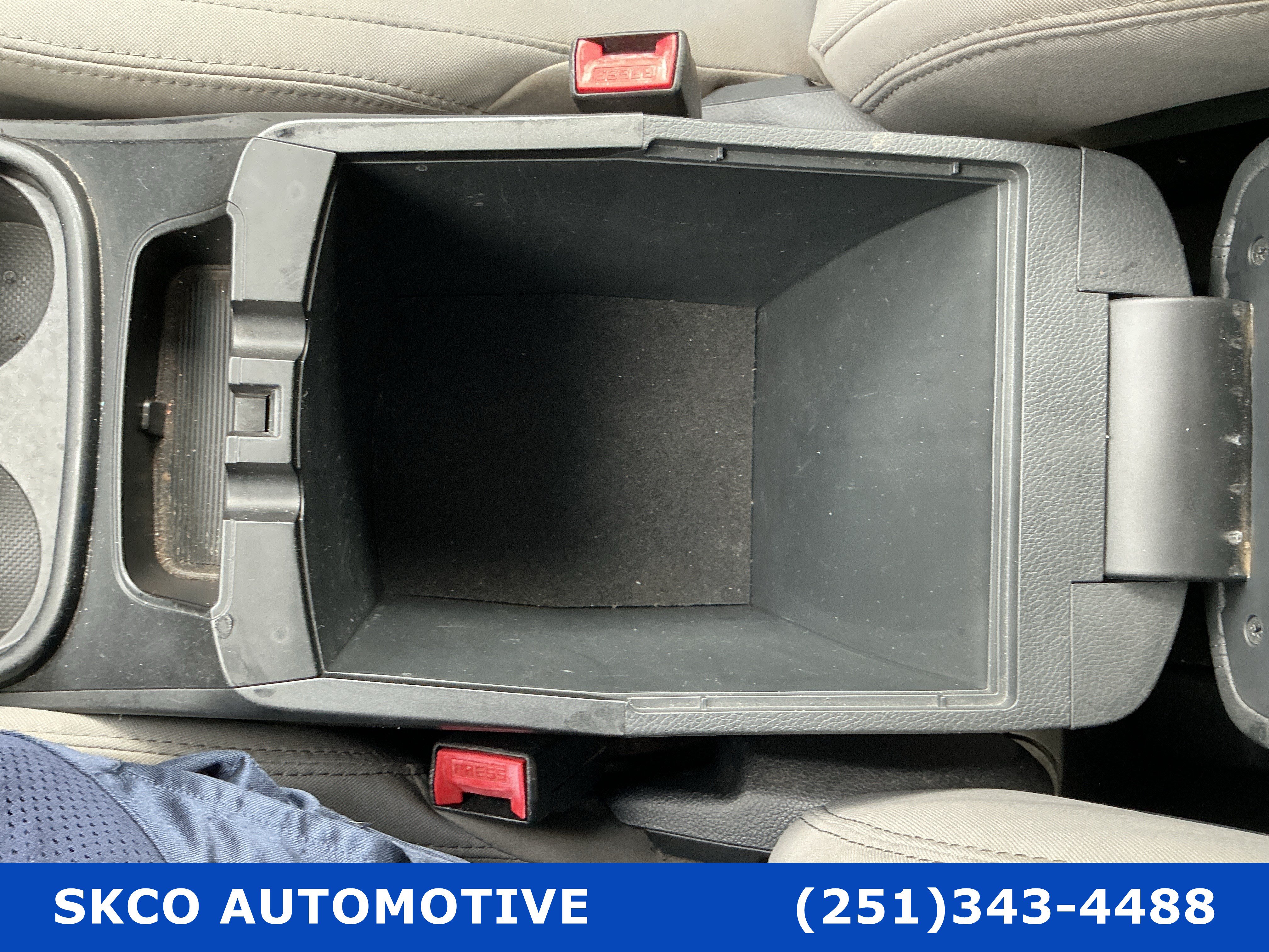 Used 2018 Hyundai Santa Fe Sport FWD image 25