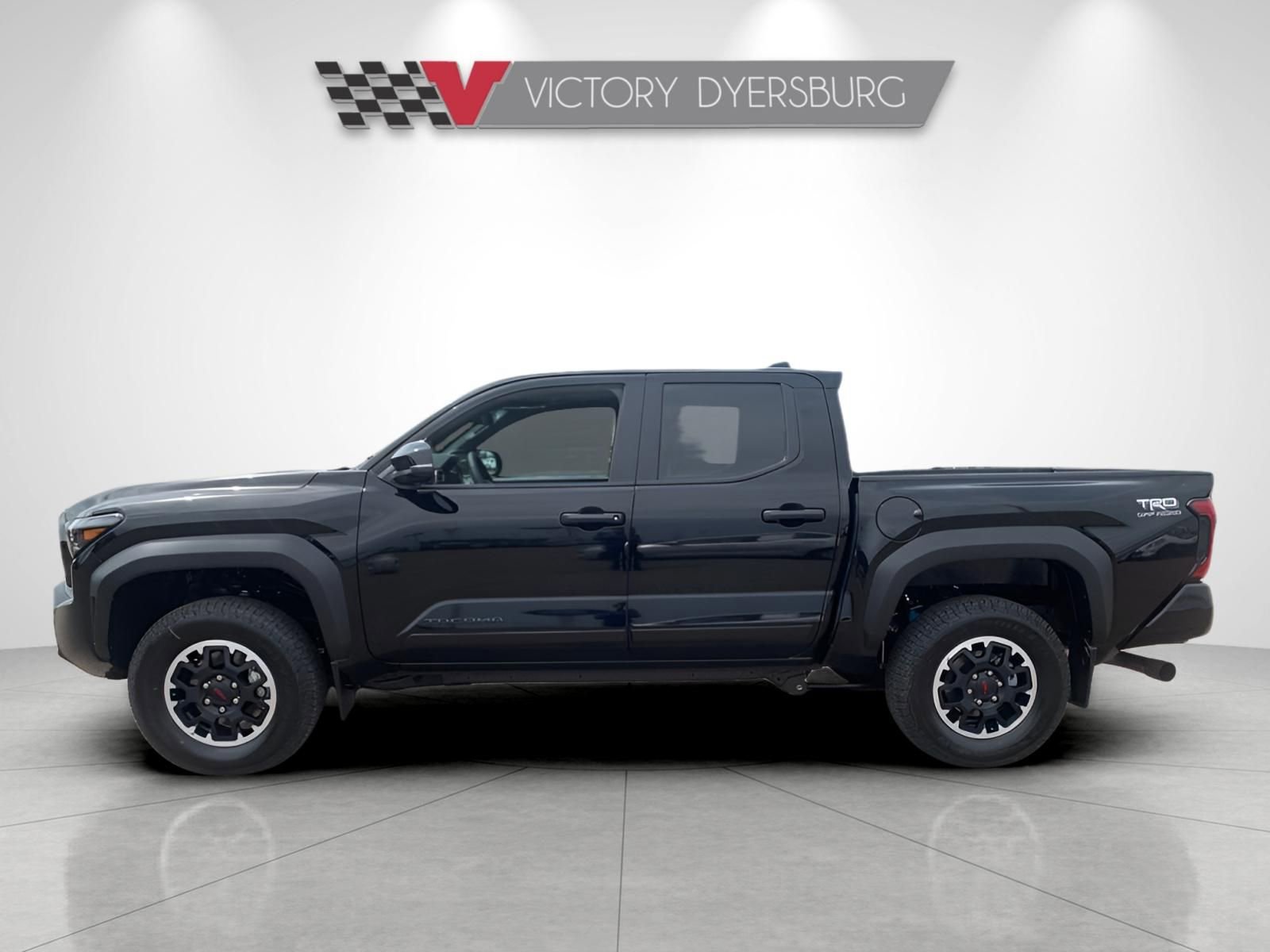 New 2024 Toyota Tacoma TRD Off-Road image 5