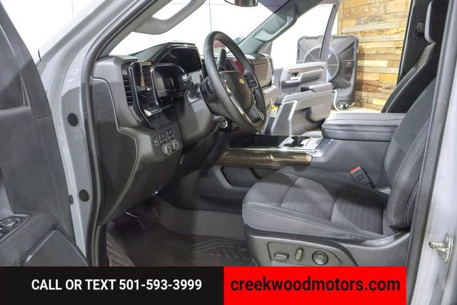 Used 2024 Chevrolet Silverado 2500 LT w/ Convenience Package image 8