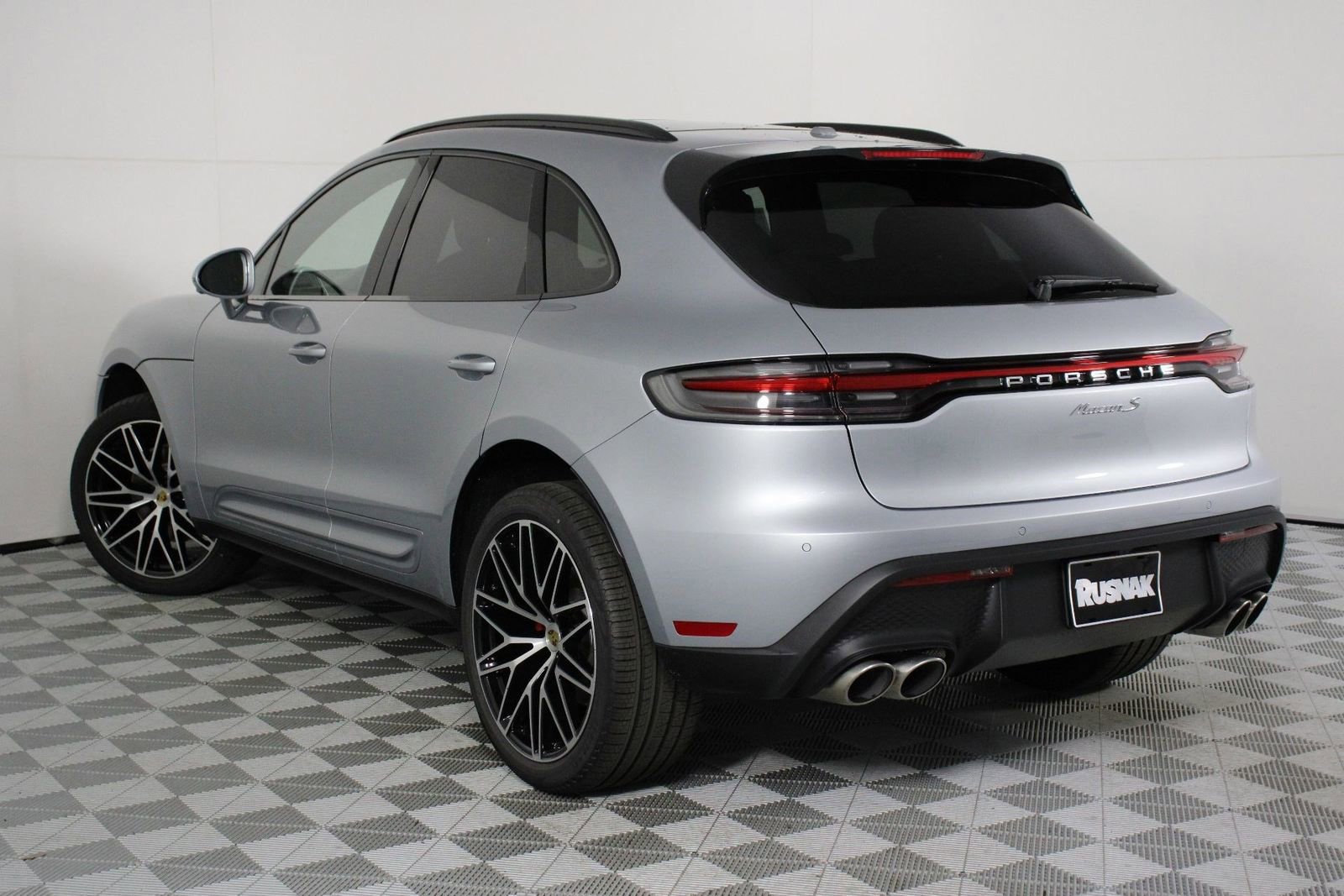 New 2026 Porsche Macan S AWD/4WD image 3