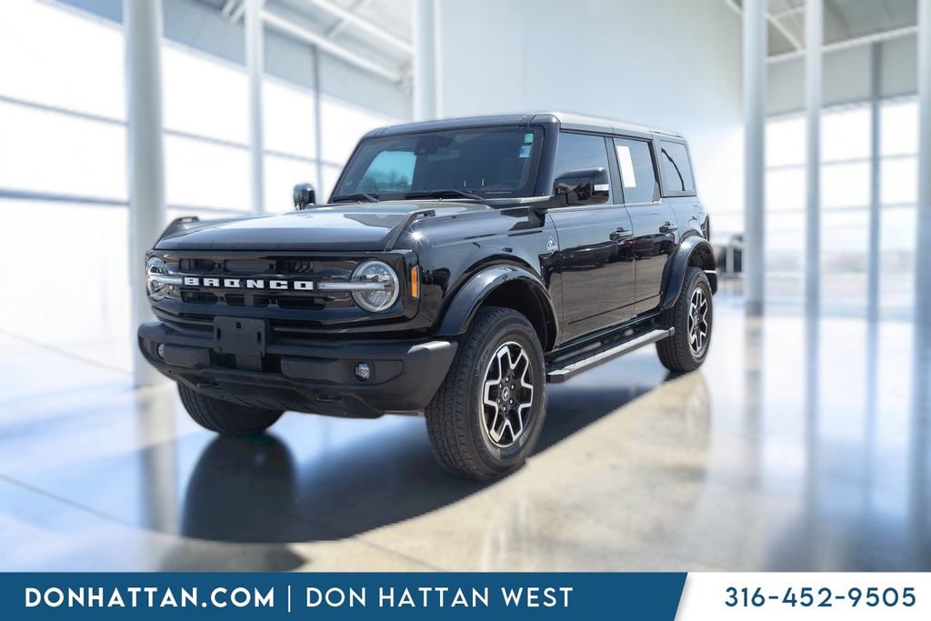 Used 2023 Ford Bronco Outer Banks image 21