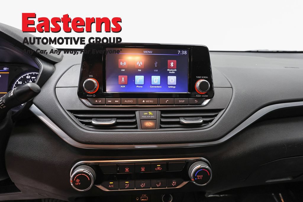 Used 2022 Nissan Altima 2.5 S FWD image 11