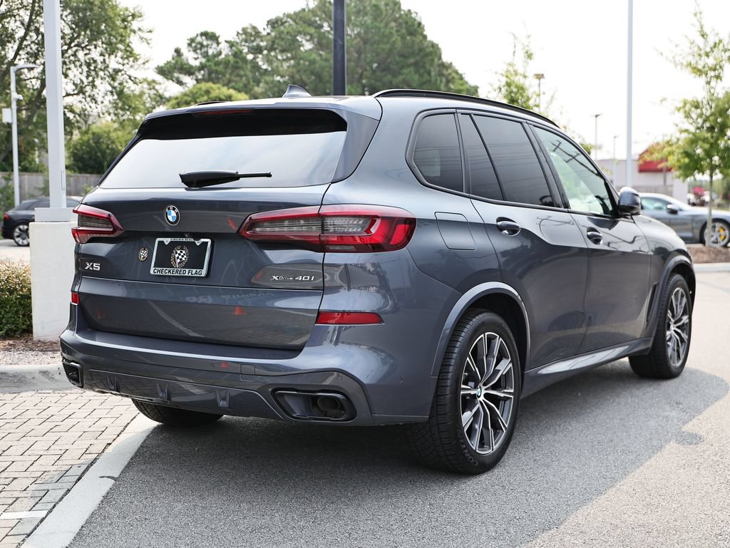 Used 2022 BMW X5 xDrive40i w/ M Sport Package AWD/4WD image 7