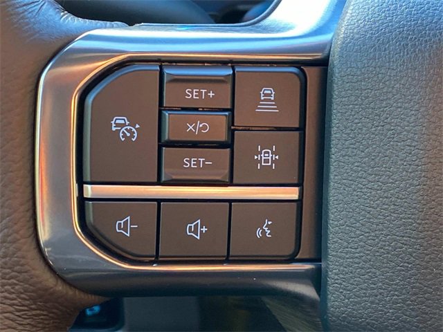 Used 2025 Ford F450 King Ranch w/ Chrome Package image 18