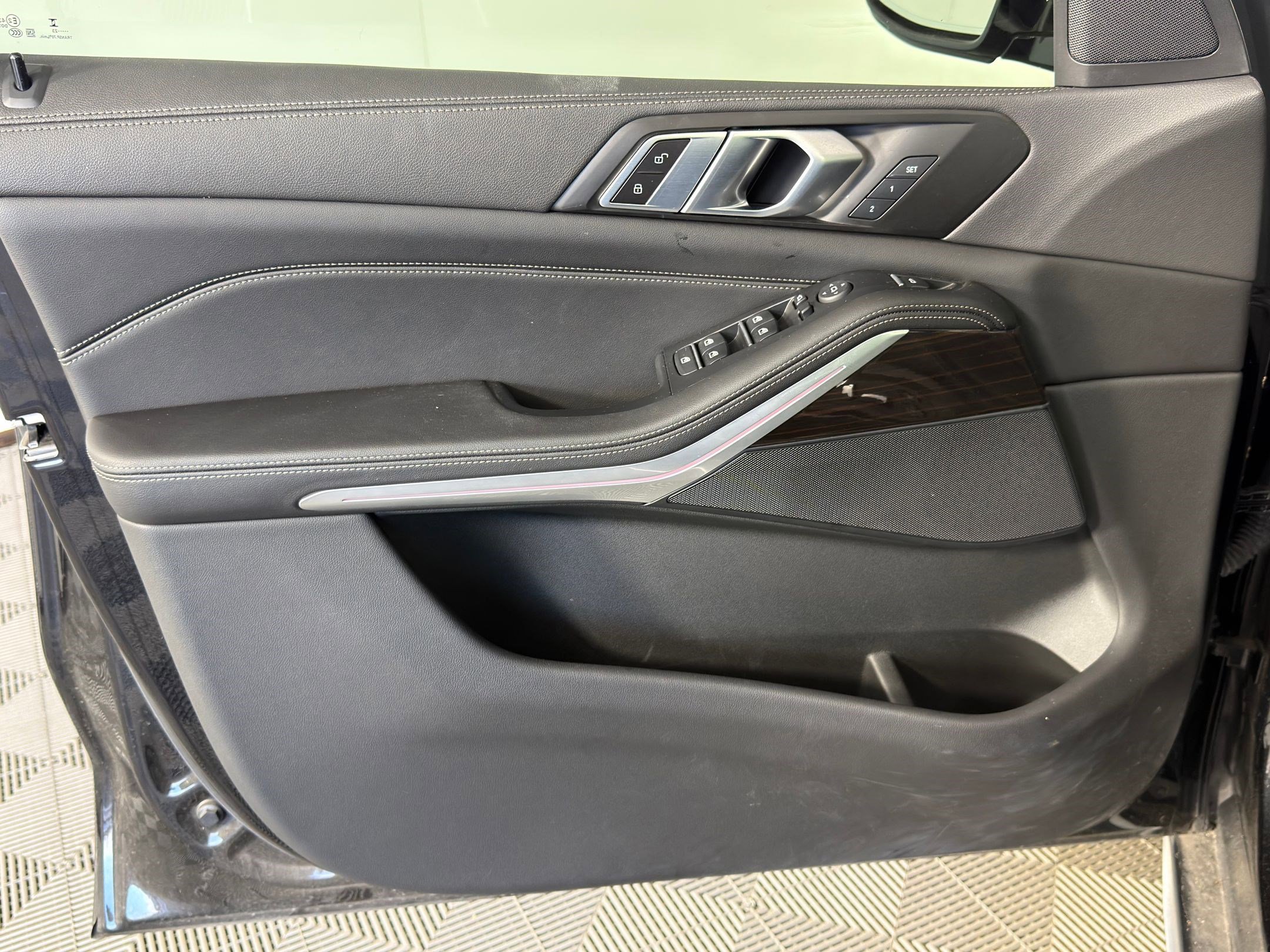 Certified 2023 BMW X5 xDrive40i image 10