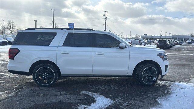 Certified 2022 Ford Expedition Max Limited image 3