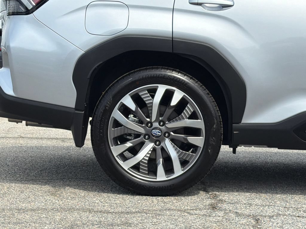 Certified 2026 Subaru Forester Touring AWD/4WD image 6