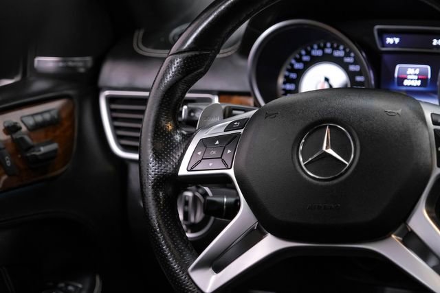 Used 2015 Mercedes-Benz ML 63 AMG 4MATIC w/ Accessory Chrome Package image 15