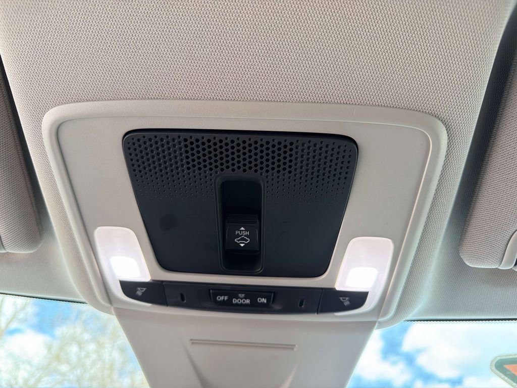 Used 2023 Honda Civic EX-L image 32