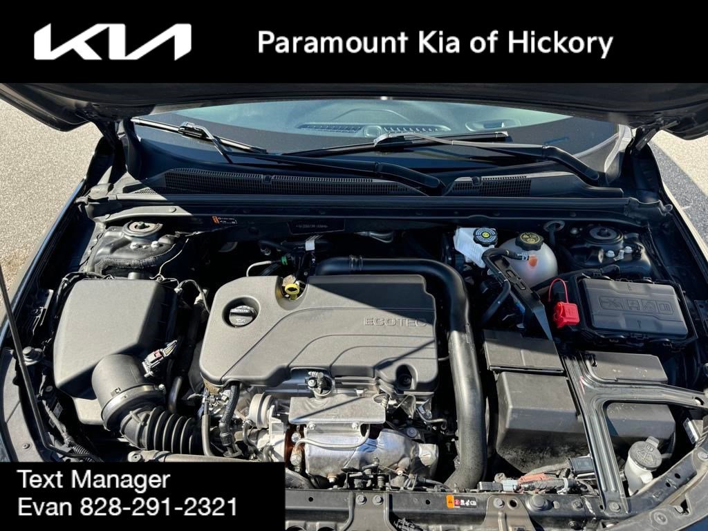 Used 2024 Chevrolet Malibu LT image 18