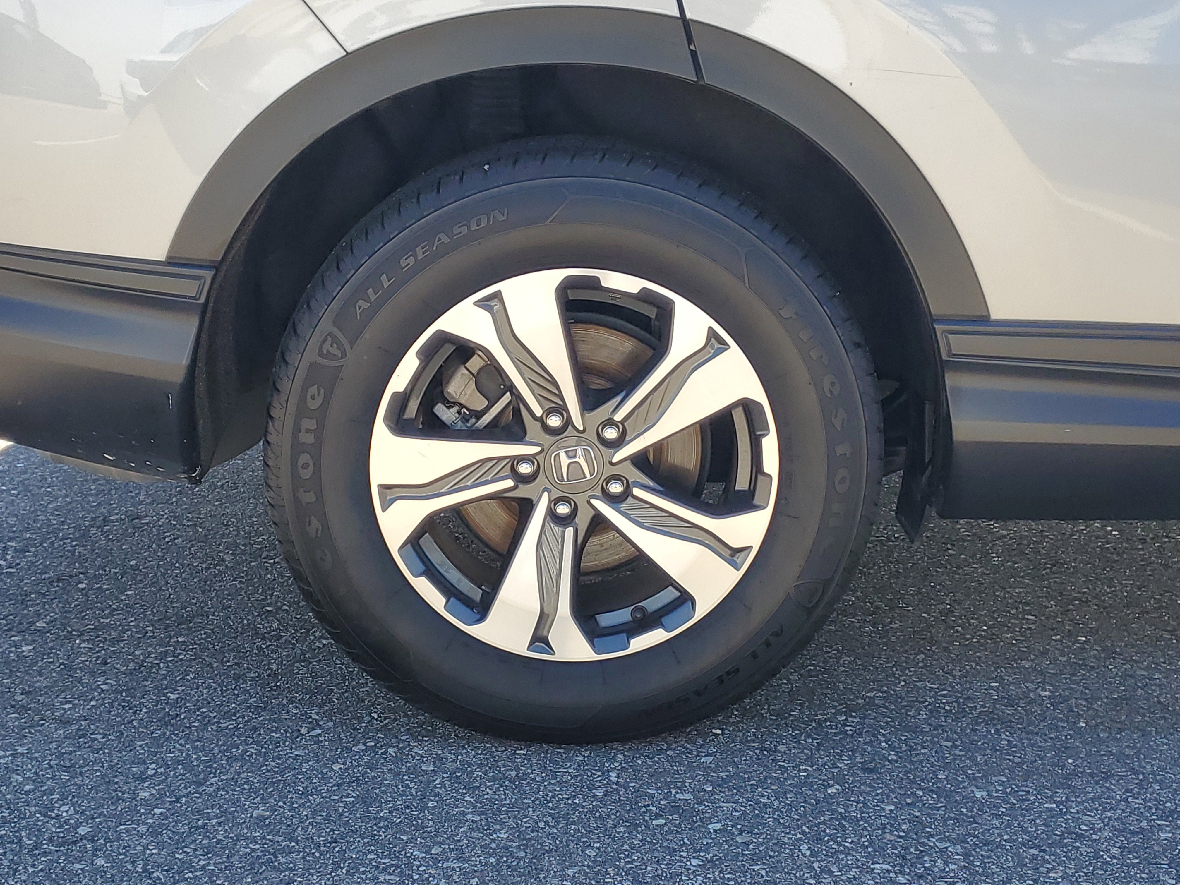 Certified 2020 Honda CR-V LX image 5