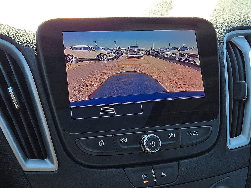 Used 2023 Chevrolet Malibu LT image 28