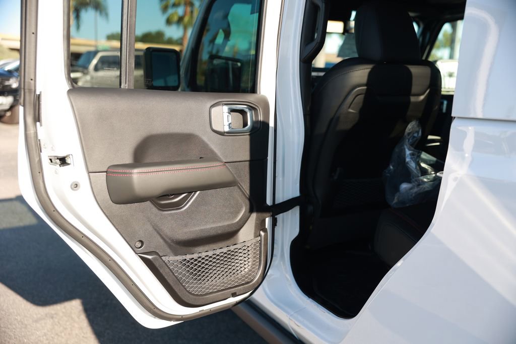 New 2026 Jeep Gladiator Rubicon AWD/4WD image 34