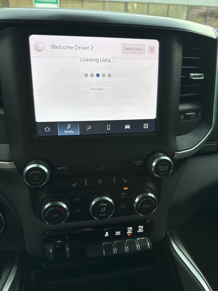 Used 2022 RAM 1500 Big Horn image 6