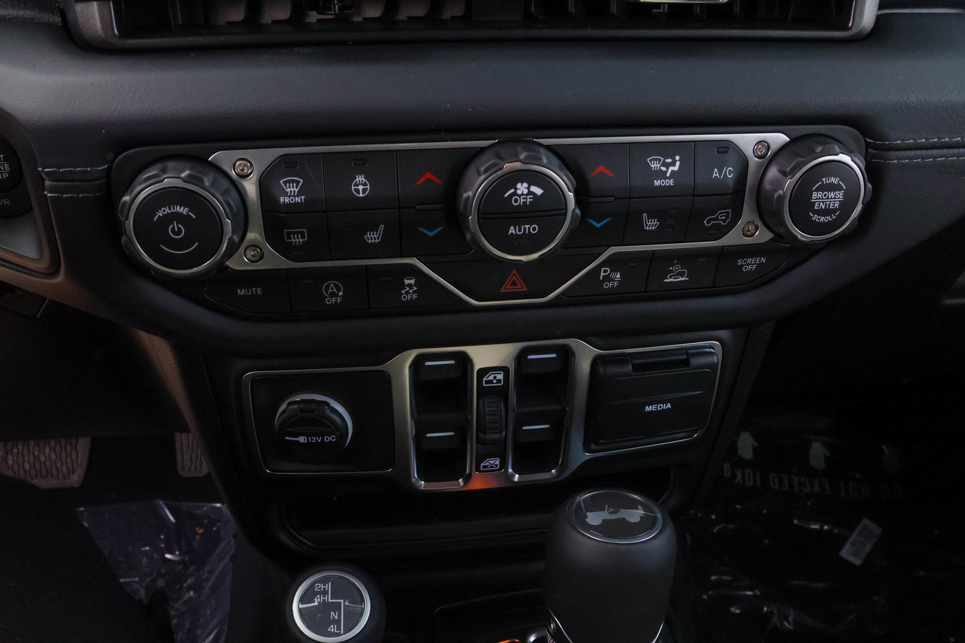 New 2026 Jeep Wrangler Sahara image 20