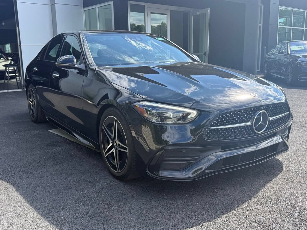 Used 2022 Mercedes-Benz C 300 4MATIC Sedan image 1