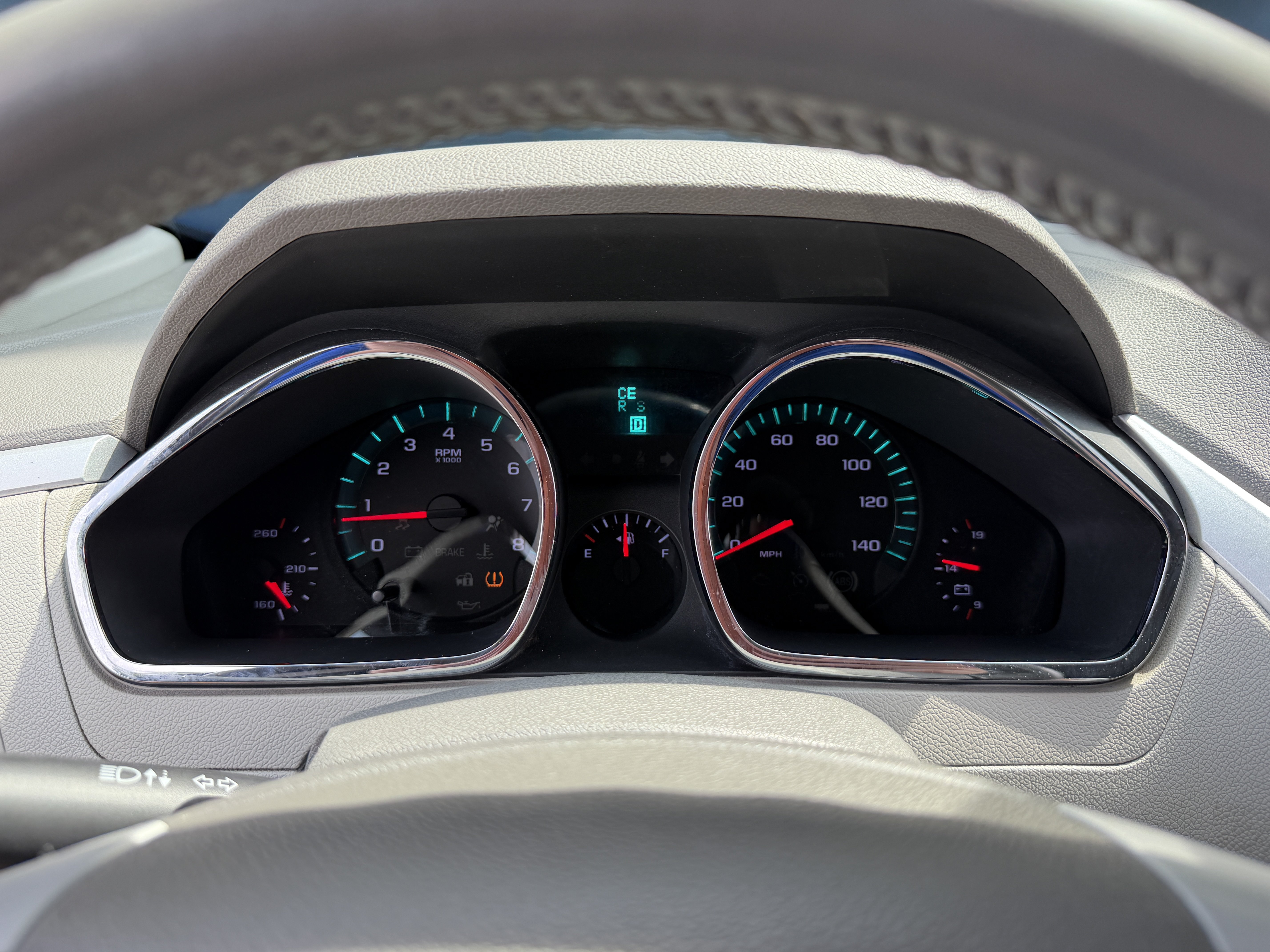 Used 2012 Chevrolet Traverse LS FWD image 17