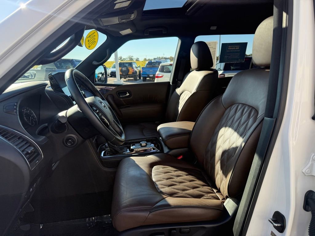Used 2024 Nissan Armada Platinum w/ Captain's Chairs Package image 5
