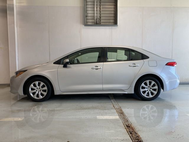Used 2022 Toyota Corolla LE image 8
