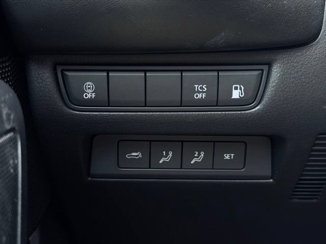 Used 2025 MAZDA CX-50 AWD 2.5 Hybrid w/ Premium Pkg image 33