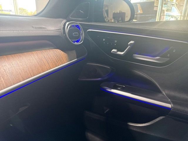 Used 2022 Mercedes-Benz C 300 Sedan w/ AMG Line w/ Night Package image 20