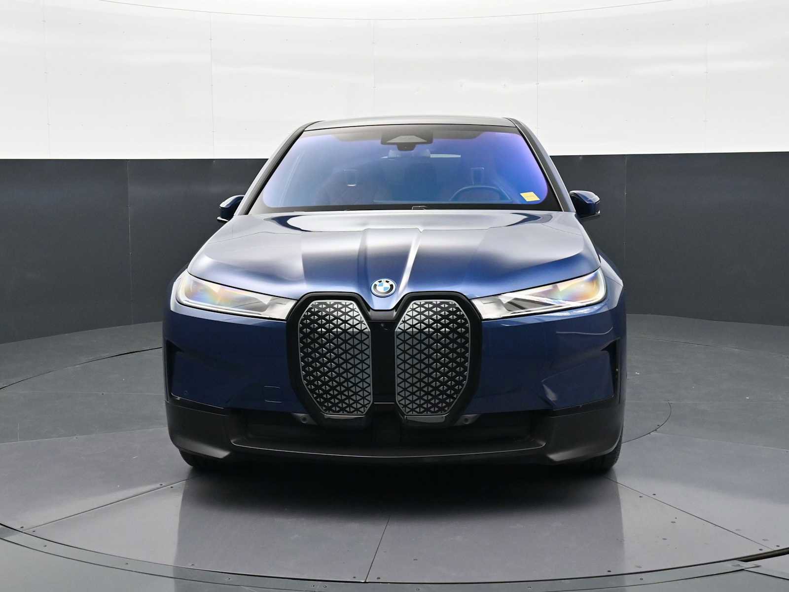 Certified 2023 BMW iX xDrive50 w/ Premium Package AWD/4WD video 2