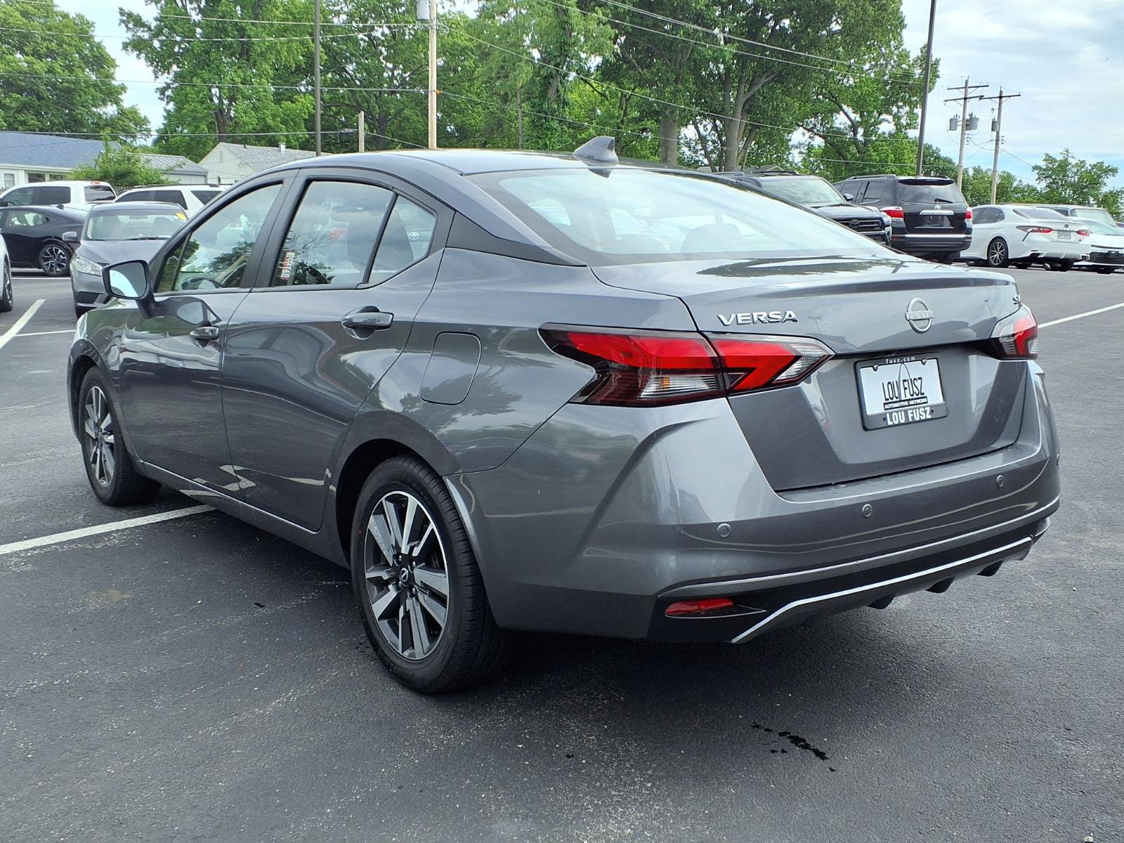 Used 2024 Nissan Versa SV FWD image 2