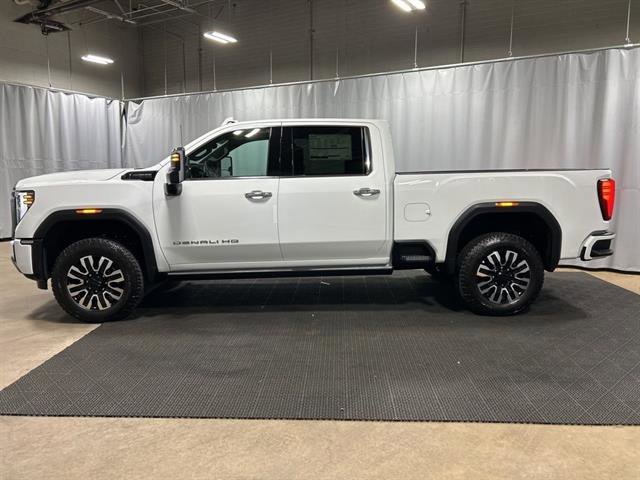 New 2025 GMC Sierra 2500 Denali Ultimate w/ Max Trailering Package image 7