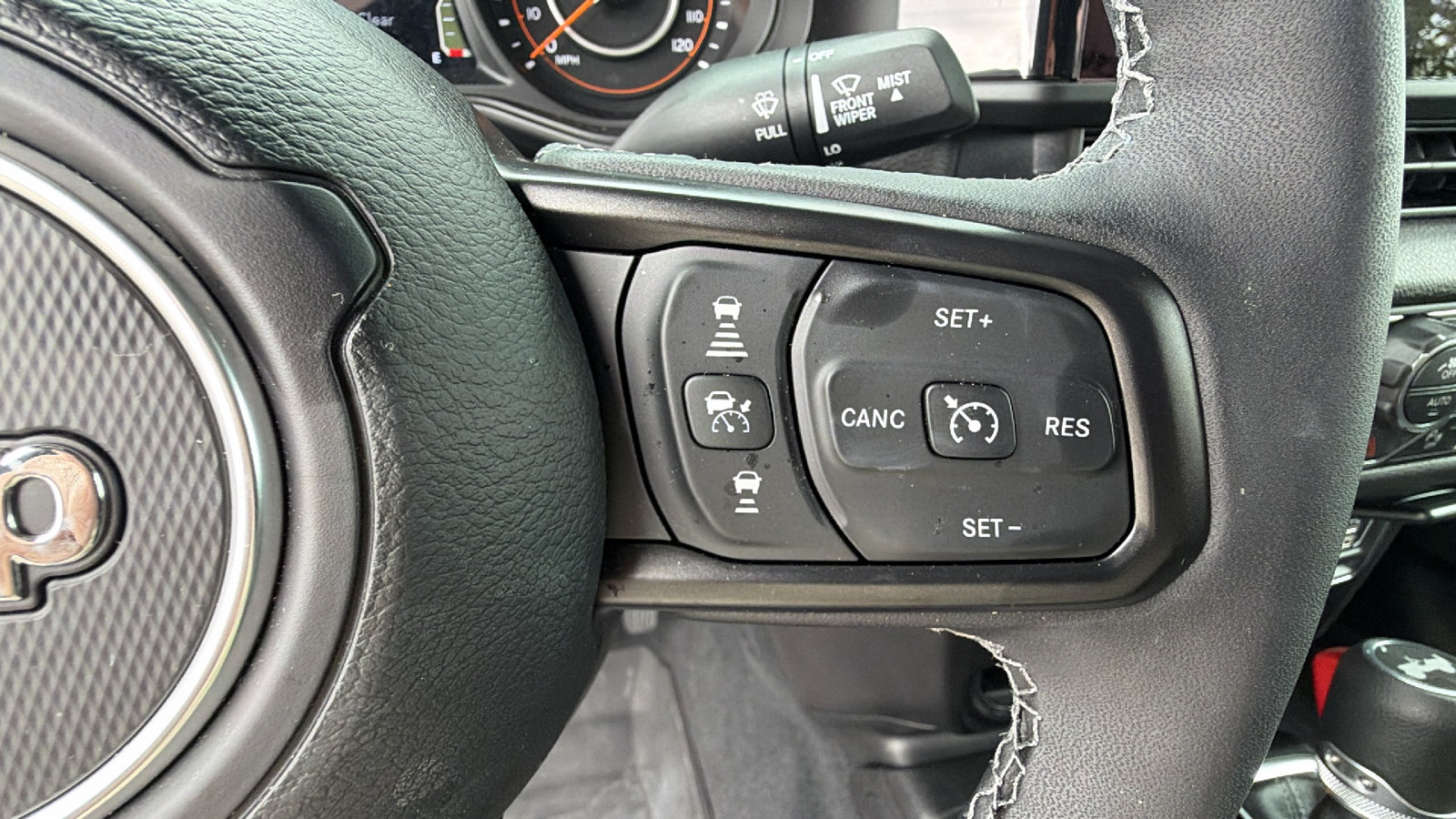 Used 2026 Jeep Wrangler Sport AWD/4WD image 25