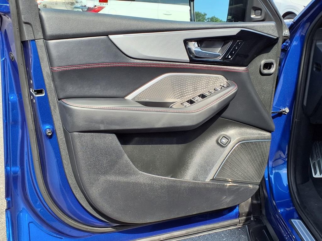 Used 2023 Acura MDX A-Spec AWD/4WD image 31