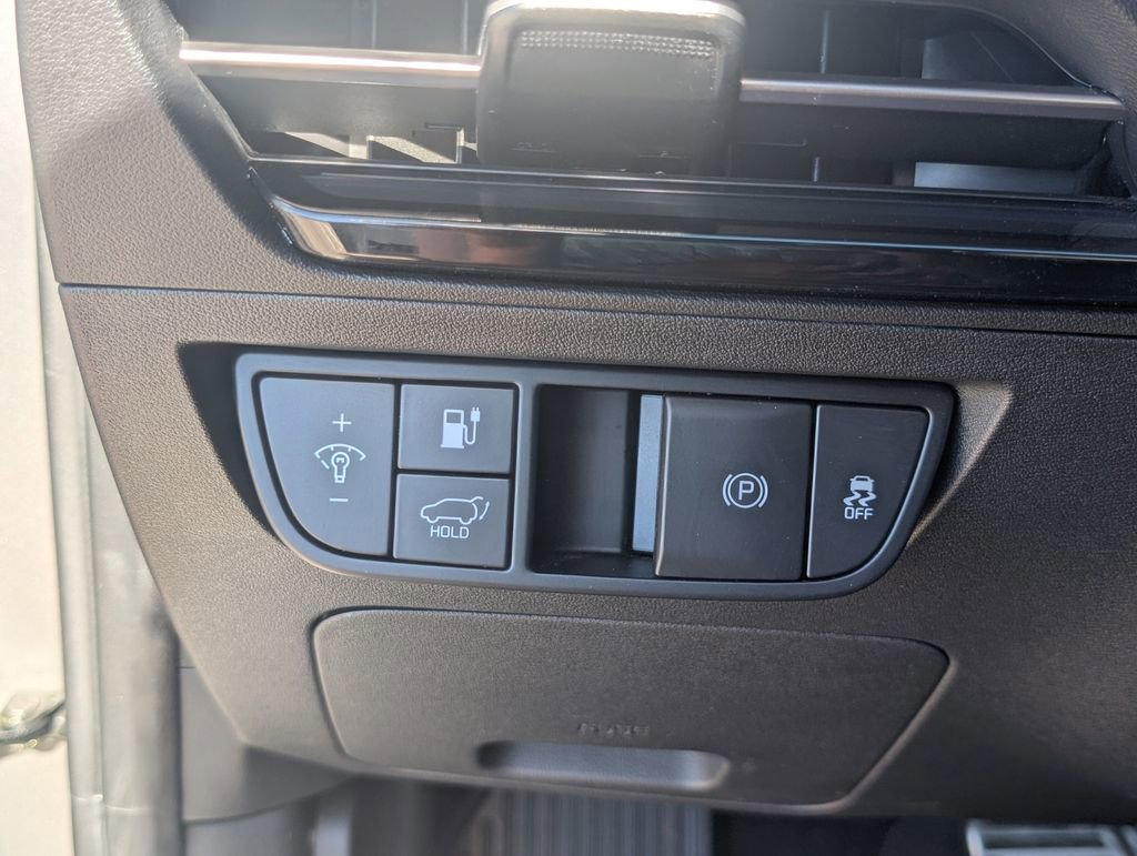 Certified 2024 Kia EV6 GT-Line w/ GT-Line White Seat Package image 31