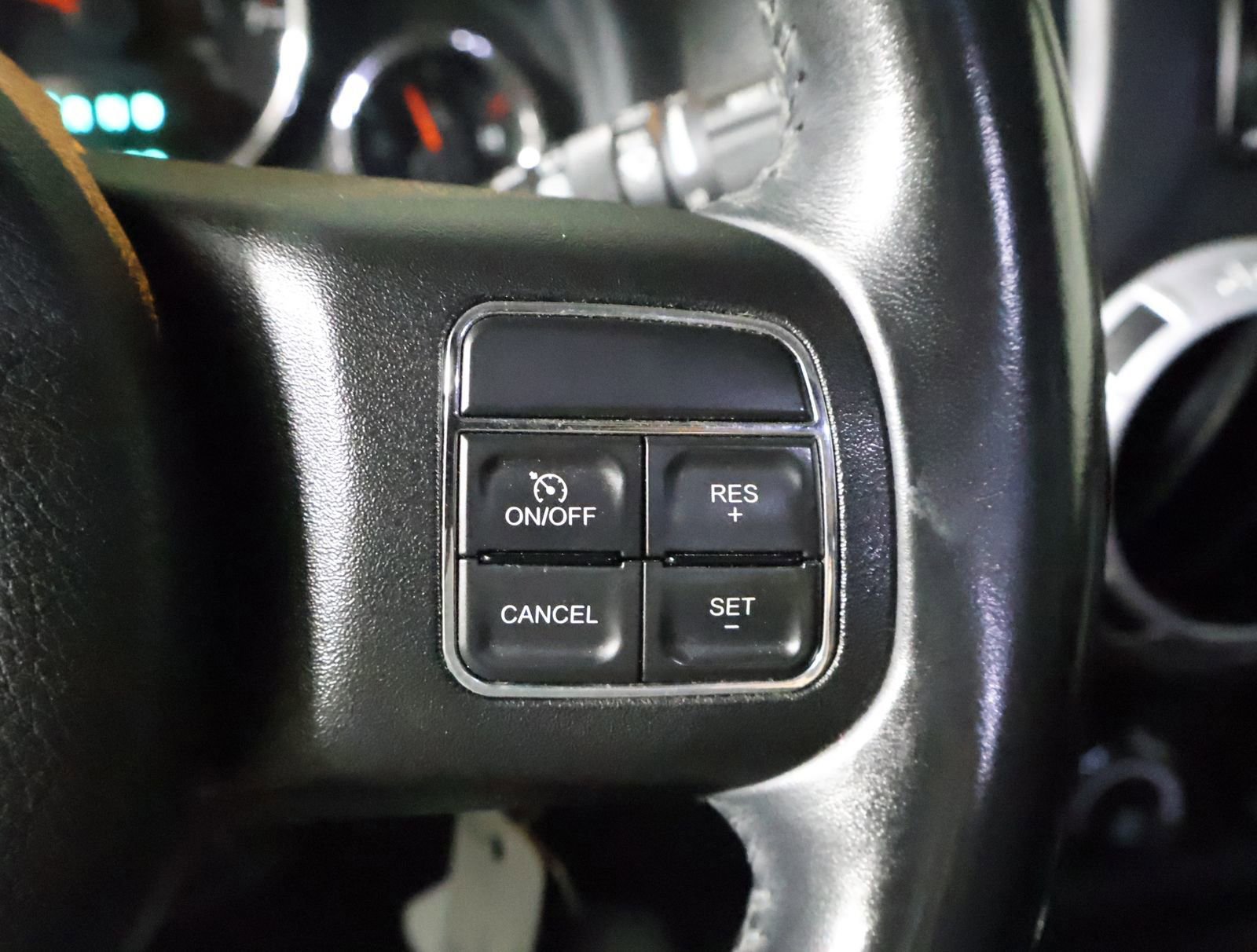 Used 2014 Jeep Wrangler Unlimited Sahara w/ Dual Top Group image 26