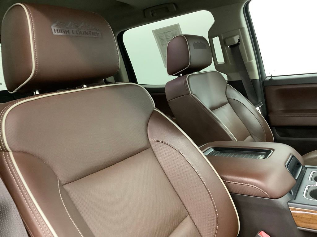 Used 2016 Chevrolet Silverado 2500 High Country w/ Duramax Plus Package image 27