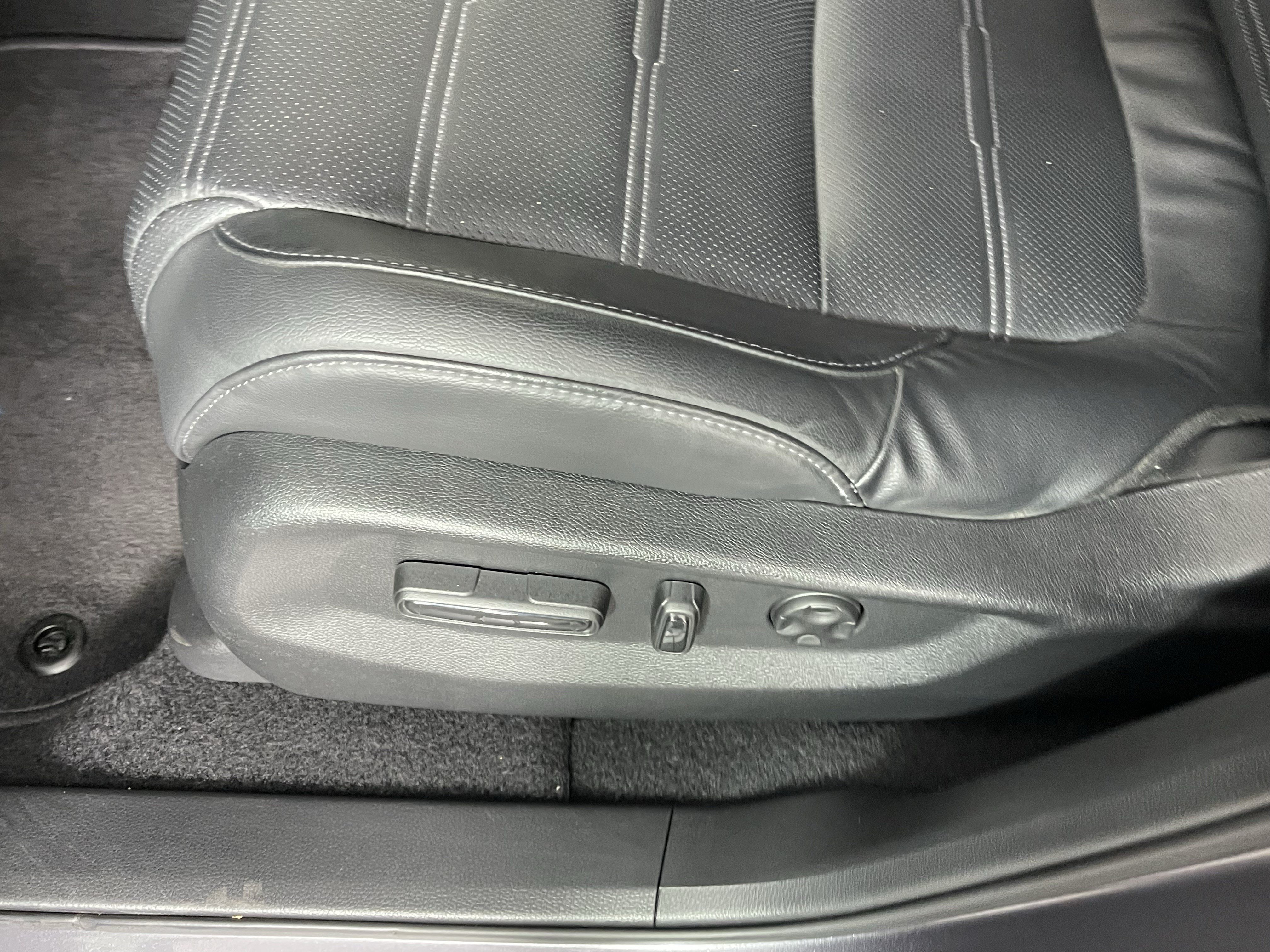 Used 2019 Honda CR-V EX-L image 19